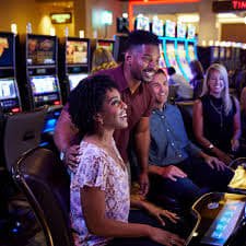 Live dealer studio at toto12 bulan Gem Saviour with HD camera and roulette table setup
